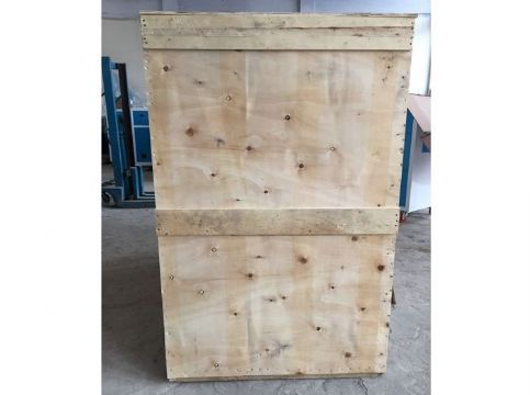 點(diǎn)擊查看詳細(xì)信息<br>標(biāo)題：三立方制氧機(jī)發(fā)貨圖 閱讀次數(shù)：3339